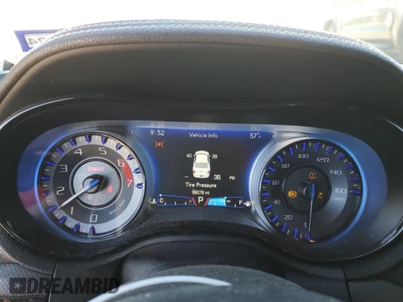 ✅ 2016 Chrysler 300 S • VIN: 2C3CCABTXGH212691 • Lot: 81667004. Listed on Copart with 98,076 mi. Free auction sales archive from the USA and detailed vehicle history report at DreamBid. Image 9.