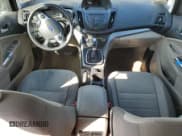 ✅ 2015 Ford C-Max SE • VIN: 1FADP5AU2FL109651 • Lot: 46750045. Wystawiony na Copart z przebiegiem 217 033 mil. Bezpłatny archiwum sprzedaży aukcyjnych z USA i szczegółowy raport historii pojazdu na DreamBid. Zdjęcie 8.