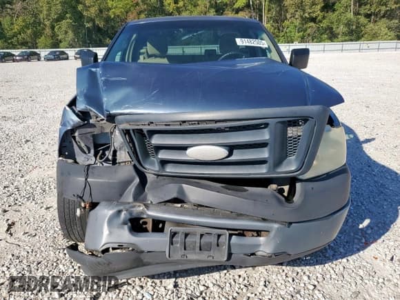 ✅ 2006 Ford F-150 XL • VIN: 1FTRF122X6NB76818 • Lot: 91482505. Wystawiony na Copart z przebiegiem 248 320 mil. Bezpłatny archiwum sprzedaży aukcyjnych z USA i szczegółowy raport historii pojazdu na DreamBid. Zdjęcie 5.