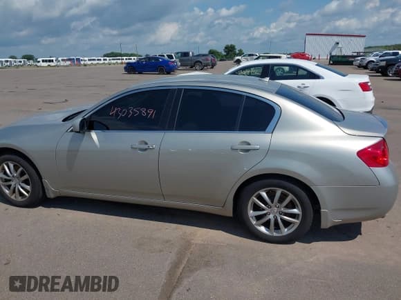 ✅ 2008 Infiniti G35 x • VIN: JNKBV61F38M260623 • Lot: 43035891. Listed on IAAI with Not provided. Free auction sales archive from the USA and detailed vehicle history report at DreamBid. Image 14.