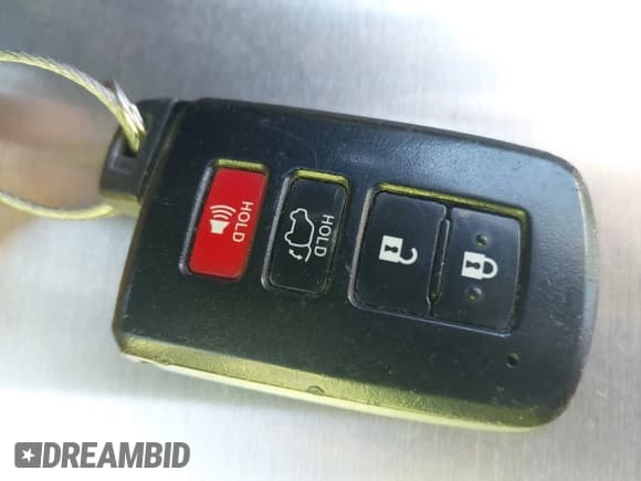 ✅ 2016 Toyota Highlander XLE • VIN: 5TDKKRFHXGS503773 • Лот: 43195234. Опубликован ранее на IAAI с пробегом 107 767 миль. Бесплатный доступ к архиву аукционных продаж из США и подробный отчёт об истории автомобиля на DreamBid. Изображение 11.