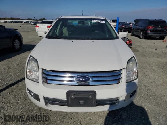 ✅ 2008 Ford Fusion SEL • VIN: 3FAHP08188R157319 • Лот: 91550785. Опубликован ранее на Copart с пробегом 150 442 миль. Бесплатный доступ к архиву аукционных продаж из США и подробный отчёт об истории автомобиля на DreamBid. Изображение 5.