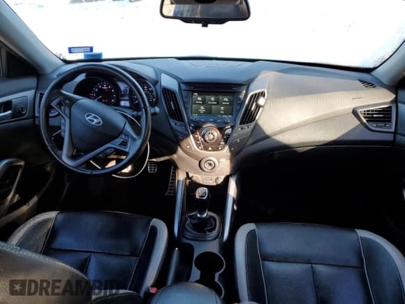 ✅ 2013 Hyundai Veloster Turbo • VIN: KMHTC6AE3DU144296 • Lot: 45062415. Wystawiony na Copart z przebiegiem 133 971 mil. Bezpłatny archiwum sprzedaży aukcyjnych z USA i szczegółowy raport historii pojazdu na DreamBid. Zdjęcie 8.