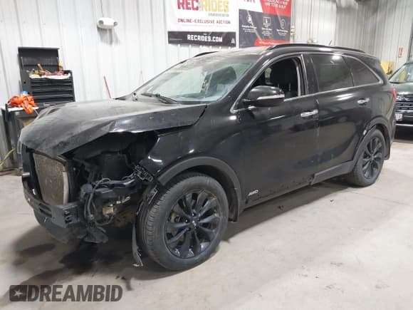 ✅ 2019 Kia Sorento LX • VIN: 5XYPGDA54KG584282 • Lot: 42505080. Listed on IAAI with 83,431 mi. Free auction sales archive from the USA and detailed vehicle history report at DreamBid. Image 2.