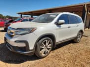 ✅ 2019 Honda Pilot Touring 8-Passenger • VIN: 5FNYF5H96KB015396 • Lot: 70816345. Listed on Copart with 108,095 mi. Free auction sales archive from the USA and detailed vehicle history report at DreamBid. Image 1.