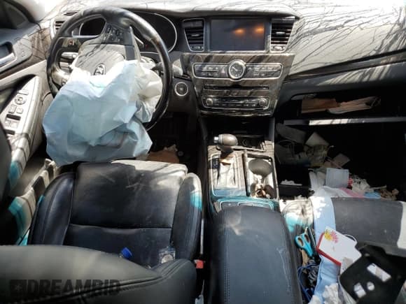 ✅ 2016 Kia Cadenza Premium • VIN: KNALN4D73G5206145 • Lot: 65959965. Wystawiony na Copart z przebiegiem Nie podano. Bezpłatny archiwum sprzedaży aukcyjnych z USA i szczegółowy raport historii pojazdu na DreamBid. Zdjęcie 8.