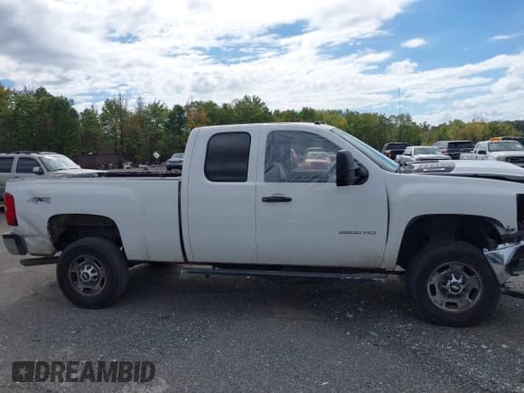 ✅ 2013 Chevrolet Silverado 2500HD Work Truck • VIN: 1GC2KVCGXDZ405969 • Лот: 43391824. Опубликован ранее на IAAI с пробегом Не указан. Бесплатный доступ к архиву аукционных продаж из США и подробный отчёт об истории автомобиля на DreamBid. Изображение 13.