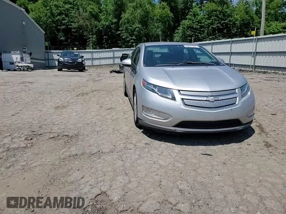 ✅ 2013 Chevrolet Volt • VIN: 1G1RB6E49DU145593 • Lot: 60851864. Wystawiony na Copart z przebiegiem 110 864 mil. Bezpłatny archiwum sprzedaży aukcyjnych z USA i szczegółowy raport historii pojazdu na DreamBid. Zdjęcie 11.