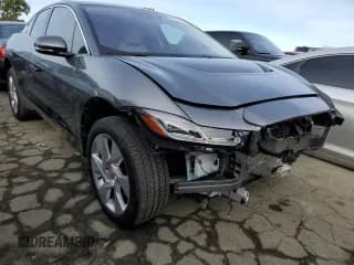 ✅ 2020 Jaguar I-Pace SE • VIN: SADHC2S10L1F83543 • Lot: 78755163. Wystawiony na Copart z przebiegiem 18 792 mil. Bezpłatny archiwum sprzedaży aukcyjnych z USA i szczegółowy raport historii pojazdu na DreamBid. Zdjęcie 4.