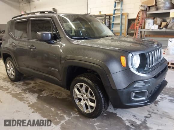 ✅ 2017 Jeep Renegade Latitude • VIN: ZACCJBBB8HPE85191 • Lot: 43573344. Listed on IAAI with 90,979 mi. Free auction sales archive from the USA and detailed vehicle history report at DreamBid. Image 1.