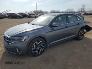 ✅ 2024 Volkswagen Jetta SEL • VIN: 3VWGM7BU7RM023973 • Lot: 54159125. Listed on Copart with 16,647 mi. Free auction sales archive from the USA and detailed vehicle history report at DreamBid. Image 1.