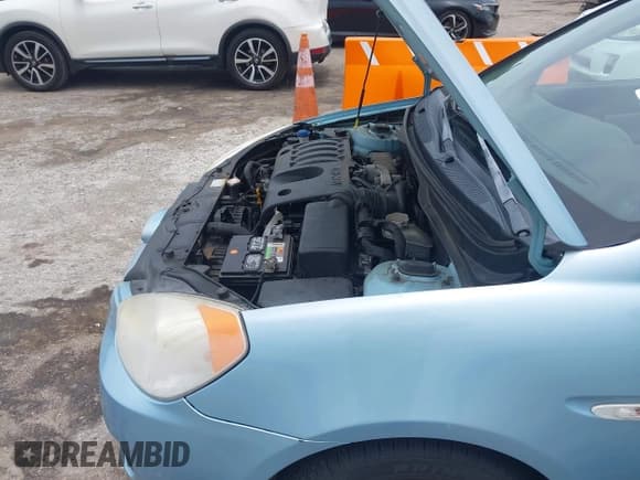 ✅ 2010 Hyundai Accent GS • VIN: KMHCM3AC6AU166878 • Лот: 42426645. Опубликован ранее на IAAI с пробегом 168 224 миль. Бесплатный доступ к архиву аукционных продаж из США и подробный отчёт об истории автомобиля на DreamBid. Изображение 6.