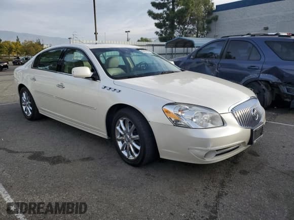 ✅ 2011 Buick Lucerne Super • VIN: 1G4HK5ES4BU124963 • Lot: 86431094. Wystawiony na Copart z przebiegiem 155 341 mil. Bezpłatny archiwum sprzedaży aukcyjnych z USA i szczegółowy raport historii pojazdu na DreamBid. Zdjęcie 4.