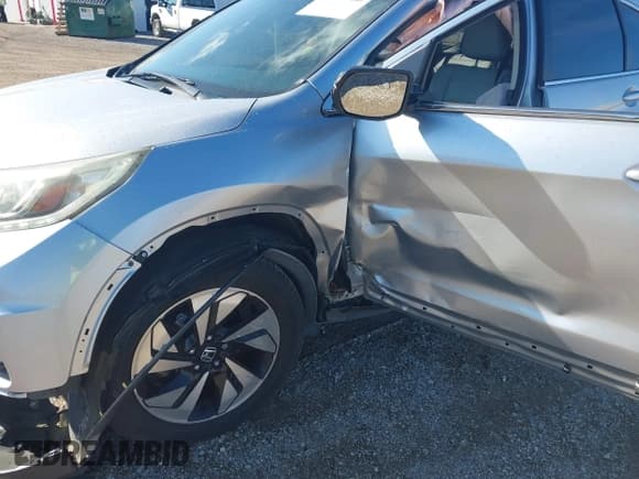 ✅ 2015 Honda CR-V Touring • VIN: 5J6RM4H98FL120944 • Lot: 43495980. Wystawiony na IAAI z przebiegiem 110 849 mil. Bezpłatny archiwum sprzedaży aukcyjnych z USA i szczegółowy raport historii pojazdu na DreamBid. Zdjęcie 6.