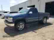 2002 Chevrolet Silverado 1500 LS z VIN 1GCEK14V72Z141352, wystawiony jako Copart lot #61126385 z przebiegiem 200 690 mil mil oraz Szkoda całkowita • Salvage title. Historia ofert i sprzedaży dostępna na DreamBid. Obrazek 1.