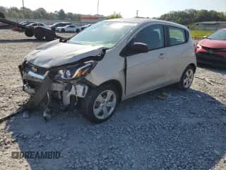 2021 Chevrolet Spark LS z VIN KL8CB6SA8MC708350, wystawiony jako Copart lot #80656815 z przebiegiem 28 288 mil mil oraz Szkoda całkowita • Salvage title. Historia ofert i sprzedaży dostępna na DreamBid. Obrazek 1.