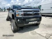 ✅ 2019 Chevrolet Silverado 2500HD High Country • VIN: 1GC1KUEY7KF277037 • Lot: 64945955. Listed on Copart with 71,249 mi. Free auction sales archive from the USA and detailed vehicle history report at DreamBid. Image 13.
