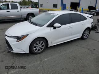 ✅ 2022 Toyota Corolla LE • VIN: 5YFEPMAE7NP336888 • Лот: 65362125. Опубликован ранее на Copart с пробегом 51 402 миль. Бесплатный доступ к архиву аукционных продаж из США и подробный отчёт об истории автомобиля на DreamBid. Изображение 1.