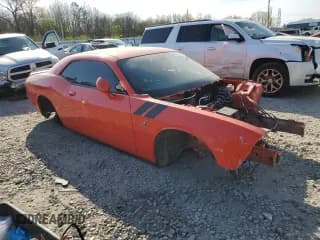 ✅ 2018 Dodge Challenger R/T Scat Pack • VIN: 2C3CDZFJ9JH269394 • Lot: 40864774. Wystawiony na Copart z przebiegiem Nie podano. Bezpłatny archiwum sprzedaży aukcyjnych z USA i szczegółowy raport historii pojazdu na DreamBid. Zdjęcie 4.