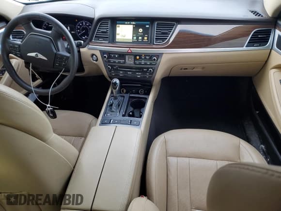 ✅ 2016 Hyundai Genesis 3.8L • VIN: KMHGN4JE6GU128453 • Lot: 42288475. Wystawiony na Copart z przebiegiem 78 124 mil. Bezpłatny archiwum sprzedaży aukcyjnych z USA i szczegółowy raport historii pojazdu na DreamBid. Zdjęcie 8.