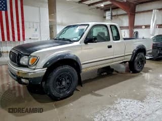 ✅ 2004 Toyota Tacoma PreRunner • VIN: 5TESN92N74Z411943 • Lot: 96242335. Listed on Copart with 202,098 mi. Free auction sales archive from the USA and detailed vehicle history report at DreamBid. Image 1.