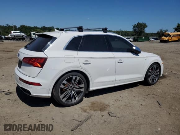 ✅ 2018 Audi SQ5 Premium Plus • VIN: WA1A4AFY1J2039854 • Lot: 69447095. Listed on Copart with 88,667 mi. Free auction sales archive from the USA and detailed vehicle history report at DreamBid. Image 3.