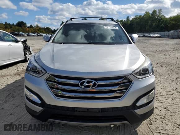 ✅ 2016 Hyundai Santa Fe Limited • VIN: 5XYZUDLA8GG306942 • Lot: 73120514. Wystawiony na Copart z przebiegiem 80 895 mil mil. Skorzystaj z bezpłatnego archiwum sprzedaży aukcyjnych z USA i zobacz szczegółowy raport historii pojazdu na DreamBid. Zdjęcie 5.