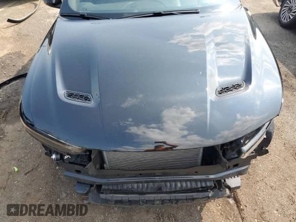 2024 Dodge Hornet R/T z VIN ZACPDFCWXR3A28795, wystawiony jako Copart lot #60538165 z przebiegiem Nie podano mil oraz Czysty tytuł • Clean title. Historia ofert i sprzedaży dostępna na DreamBid. Obrazek 11.