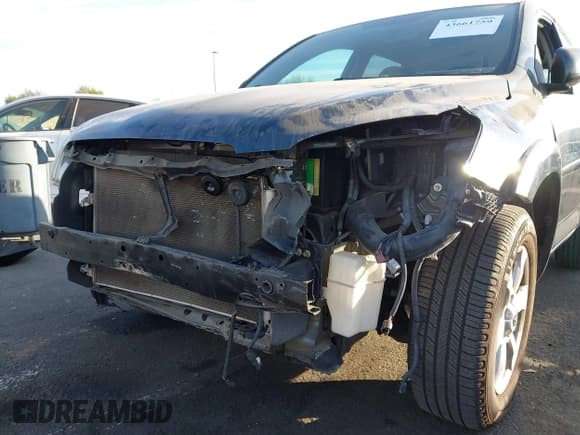 ✅ 2012 Toyota RAV4 Limited • VIN: 2T3DF4DV0CW233924 • Lot: 43661759. Listed on IAAI with Not provided. Free auction sales archive from the USA and detailed vehicle history report at DreamBid. Image 6.