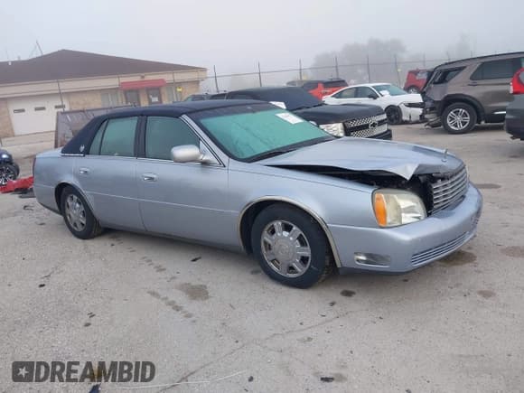 ✅ 2005 Cadillac DeVille • VIN: 1G6KD54Y05U258161 • Lot: 43205077. Wystawiony na IAAI z przebiegiem 137 759 mil. Bezpłatny archiwum sprzedaży aukcyjnych z USA i szczegółowy raport historii pojazdu na DreamBid. Zdjęcie 1.