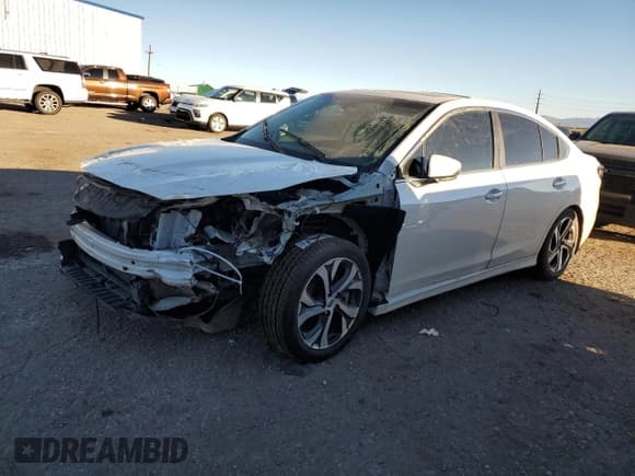 ✅ 2021 Subaru Legacy Limited • VIN: 4S3BWAN67M3017862 • Lot: 90495045. Wystawiony na Copart z przebiegiem 56 700 mil. Bezpłatny archiwum sprzedaży aukcyjnych z USA i szczegółowy raport historii pojazdu na DreamBid. Zdjęcie 1.