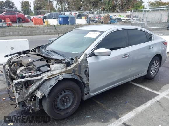 ✅ 2015 Nissan Altima SV • VIN: 1N4AL3AP3FC191211 • Лот: 42721524. Опубликован ранее на IAAI с пробегом 157 726 миль. Бесплатный доступ к архиву аукционных продаж из США и подробный отчёт об истории автомобиля на DreamBid. Изображение 16.