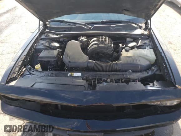 ✅ 2014 Dodge Challenger SXT • VIN: 2C3CDYAGXEH289603 • Lot: 71838614. Wystawiony na Copart z przebiegiem 222 379 mil. Bezpłatny archiwum sprzedaży aukcyjnych z USA i szczegółowy raport historii pojazdu na DreamBid. Zdjęcie 11.