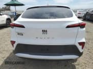 ✅ 2025 Buick Envista Preferred • VIN: KL47LAEP3SB232868 • Lot: 69886275. Wystawiony na Copart z przebiegiem 2 582 mil. Bezpłatny archiwum sprzedaży aukcyjnych z USA i szczegółowy raport historii pojazdu na DreamBid. Zdjęcie 6.