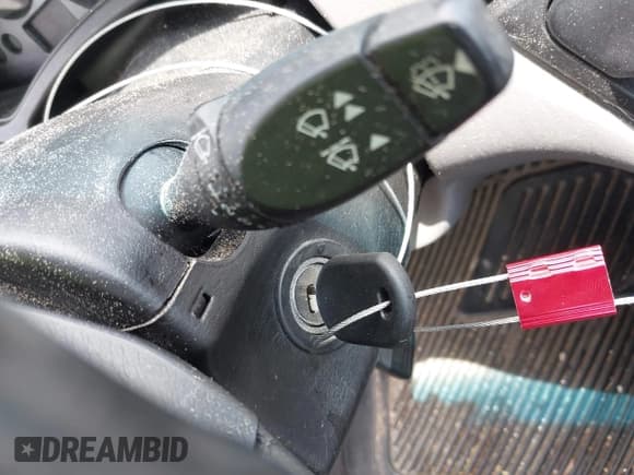 ✅ 2004 Ford Focus SE • VIN: 1FAFP34304W166409 • Lot: 42739476. Listed on IAAI with 152,608 mi. Free auction sales archive from the USA and detailed vehicle history report at DreamBid. Image 11.