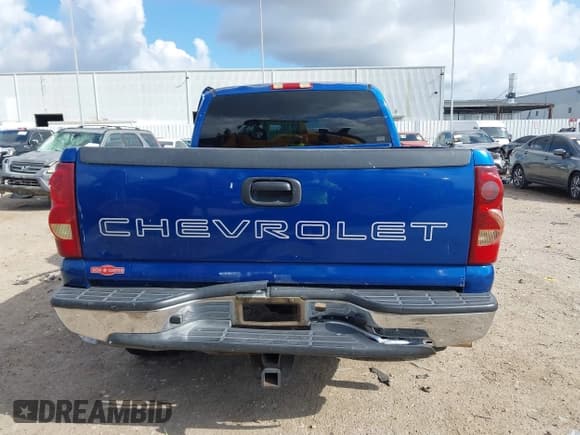 ✅ 2003 Chevrolet Silverado 1500 LS • VIN: 2GCEC19V731377080 • Лот: 43288937. Опубликован ранее на IAAI с пробегом 187 037 миль. Бесплатный доступ к архиву аукционных продаж из США и подробный отчёт об истории автомобиля на DreamBid. Изображение 16.