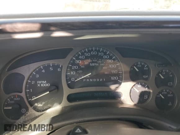 ✅ 2006 GMC Sierra Denali • VIN: 2GTEK63N161127525 • Lot: 86103495. Listed on Copart with 205,565 mi. Free auction sales archive from the USA and detailed vehicle history report at DreamBid. Image 9.