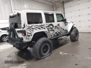 ✅ 2017 Jeep Wrangler Unlimited Rubicon Recon • VIN: 1C4BJWFG5HL512375 • Lot: 43458253. Wystawiony na IAAI z przebiegiem 94 648 mil. Bezpłatny archiwum sprzedaży aukcyjnych z USA i szczegółowy raport historii pojazdu na DreamBid. Zdjęcie 4.