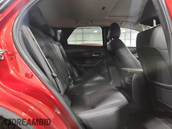 ✅ 2021 Mazda CX-30 Premium • VIN: 3MVDMBDM7MM213933 • Лот: 68102375. Опубликован ранее на Copart с пробегом 63 363 миль. Бесплатный доступ к архиву аукционных продаж из США и подробный отчёт об истории автомобиля на DreamBid. Изображение 11.