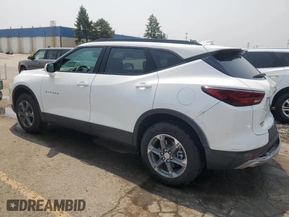 ✅ 2025 Chevrolet Blazer LT • VIN: 3GNKBDRS2SS118844 • Lot: 58391305. Listed on Copart with 5,265 mi. Free auction sales archive from the USA and detailed vehicle history report at DreamBid. Image 2.