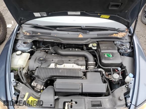 ✅ 2005 Volvo V50 • VIN: YV1MJ682X52090125 • Лот: 85632814. Опубликован ранее на Copart с пробегом 140 206 миль. Бесплатный доступ к архиву аукционных продаж из США и подробный отчёт об истории автомобиля на DreamBid. Изображение 12.