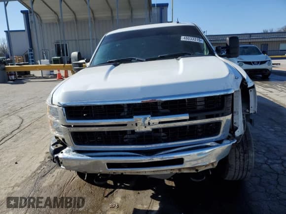 ✅ 2009 Chevrolet Silverado 2500HD LT • VIN: 1GCHC53609F186981 • Lot: 48033315. Listed on Copart with 412,511 mi. Free auction sales archive from the USA and detailed vehicle history report at DreamBid. Image 5.