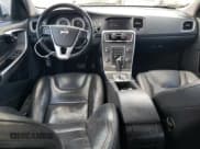 ✅ 2012 Volvo S60 T5 • VIN: YV1622FS7C2144401 • Lot: 62142135. Wystawiony na Copart z przebiegiem 164 939 mil. Bezpłatny archiwum sprzedaży aukcyjnych z USA i szczegółowy raport historii pojazdu na DreamBid. Zdjęcie 8.