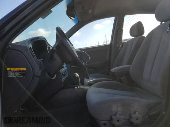 ✅ 2004 Hyundai Elantra GLS • VIN: KMHDN46DX4U834162 • Лот: 79080514. Размещён на Copart с пробегом 95 635 миль миль. Получите бесплатный доступ к архиву аукционных продаж из США и посмотрите подробный отчёт об истории автомобиля на DreamBid. Изображение 7.