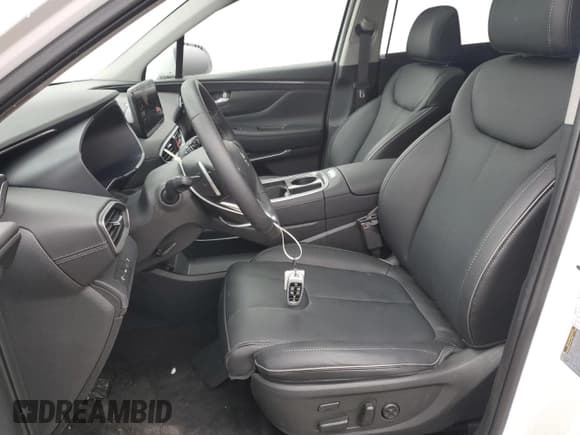 ✅ 2023 Hyundai Santa Fe Limited • VIN: 5NMS4DAL5PH532643 • Lot: 48829073. Wystawiony na Copart z przebiegiem 2 773 mil. Bezpłatny archiwum sprzedaży aukcyjnych z USA i szczegółowy raport historii pojazdu na DreamBid. Zdjęcie 7.