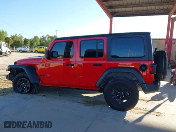 ✅ 2024 Jeep Wrangler Sport S • VIN: 1C4PJXDG2RW243962 • Лот: 43482473. Опубликован ранее на IAAI с пробегом 14 686 миль. Бесплатный доступ к архиву аукционных продаж из США и подробный отчёт об истории автомобиля на DreamBid. Изображение 13.
