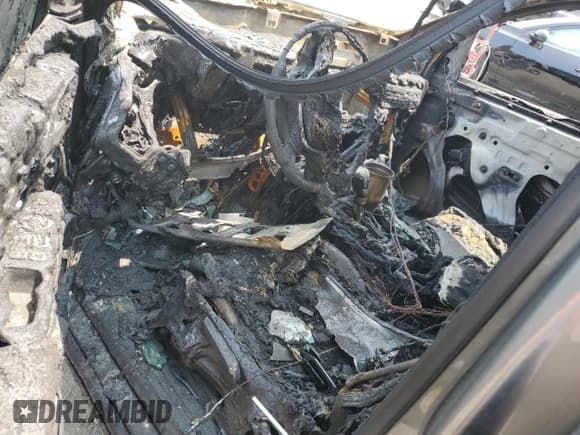 ✅ 2019 Chevrolet Colorado 4WD LT • VIN: 1GCGTCEN5K1196672 • Lot: 60421185. Listed on Copart with Not provided. Free auction sales archive from the USA and detailed vehicle history report at DreamBid. Image 8.