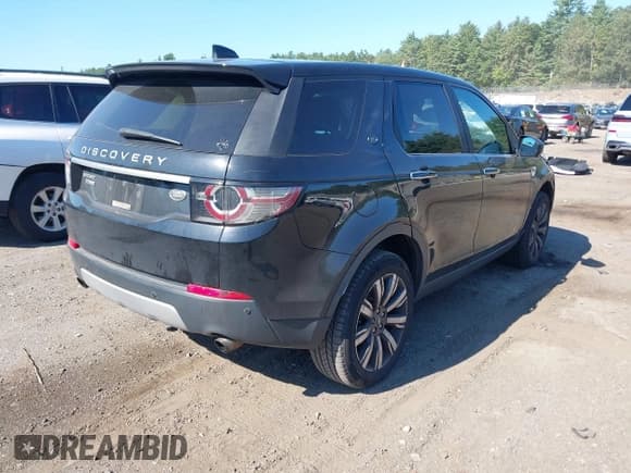 ✅ 2017 Land Rover Discovery Sport HSE Luxury • VIN: SALCT2BG1HH642873 • Lot: 43127172. Wystawiony na IAAI z przebiegiem 103 027 mil. Bezpłatny archiwum sprzedaży aukcyjnych z USA i szczegółowy raport historii pojazdu na DreamBid. Zdjęcie 4.