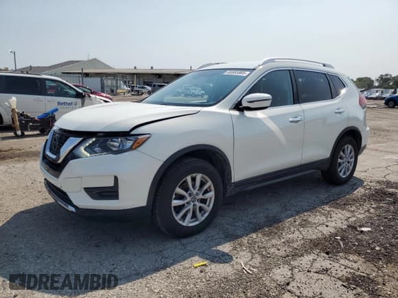 ✅ 2020 Nissan Rogue S • VIN: KNMAT2MV9LP527608 • Лот: 66985905. Опубликован ранее на Copart с пробегом 80 711 миль. Бесплатный доступ к архиву аукционных продаж из США и подробный отчёт об истории автомобиля на DreamBid. Изображение 1.