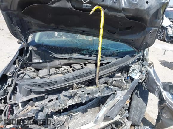 ✅ 2016 Nissan Versa S Plus • VIN: 3N1CN7AP9GL819866 • Lot: 41868076. Wystawiony na IAAI z przebiegiem Nie podano. Bezpłatny archiwum sprzedaży aukcyjnych z USA i szczegółowy raport historii pojazdu na DreamBid. Zdjęcie 10.